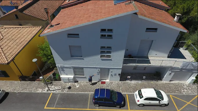 Esterno Amare Sirolo